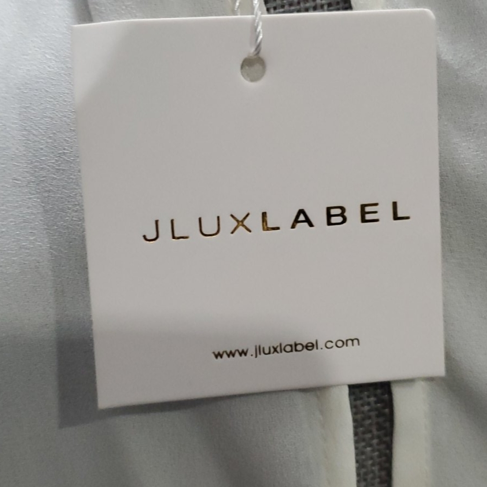 Blouse - Picture 2 of 2